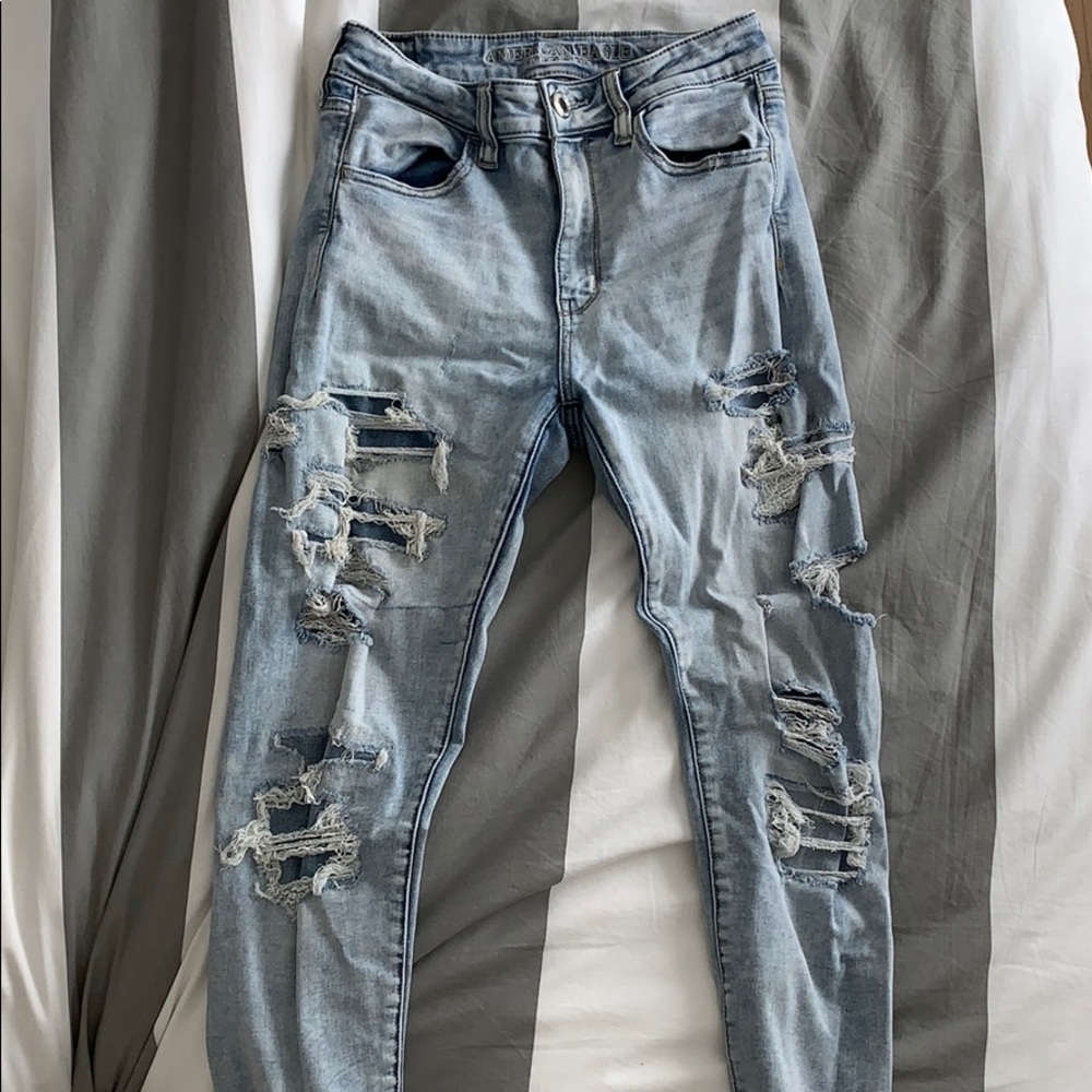 Light wash ripped jeans